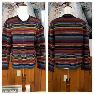 Beautiful Vintage Y2K Jones New York Wool Zip Cardigan!